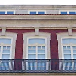 Contemporary In Center Porto