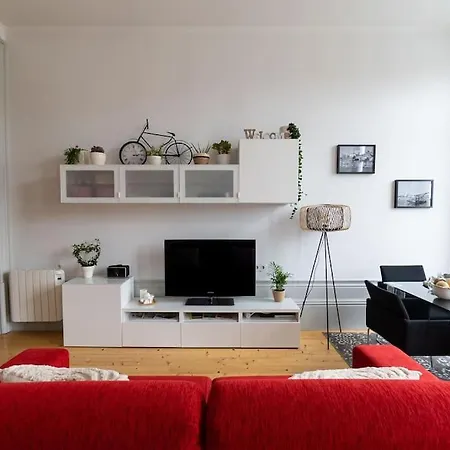 Contemporary In Center بورتو