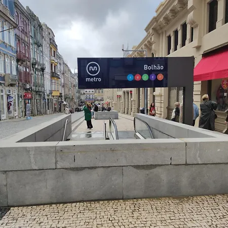 Contemporary In Center * Porto