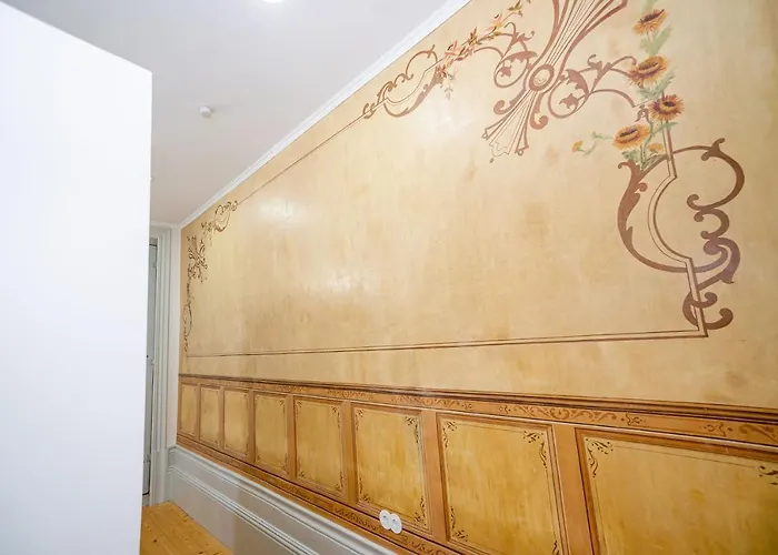 Appartamento Contemporary In Center