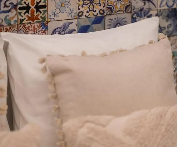 Contemporary In Center Appartamento