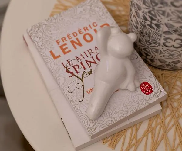 Contemporary In Center